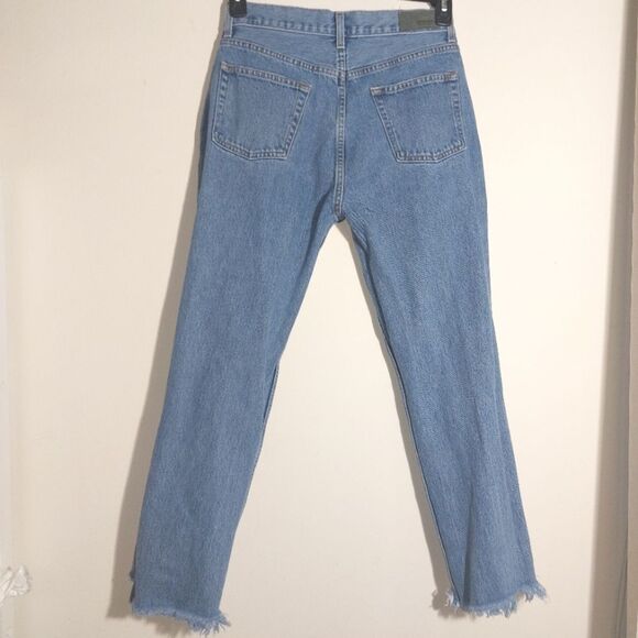 Carmar Women's Distressed High Rise Stretch Metal Grommets Raw Hem Jeans 29 EUC - Picture 7 of 9